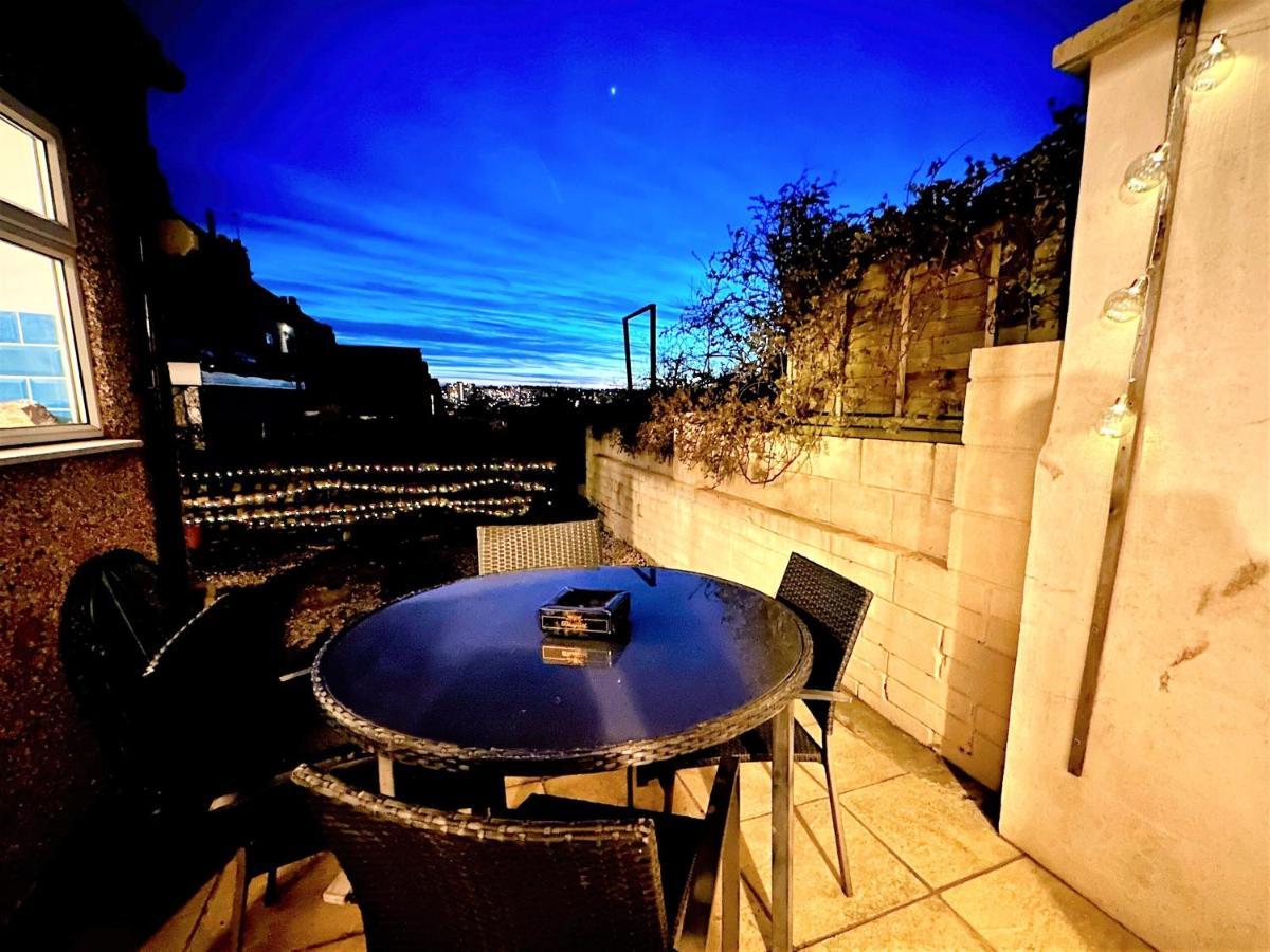 Contemporary Home In Friendly Easton, Free Parking Bristol Eksteriør billede